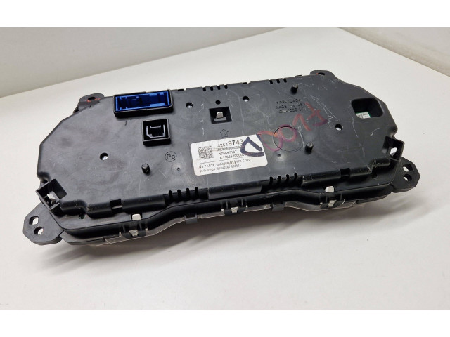 Панель приборов 42539743 Buick Encore I