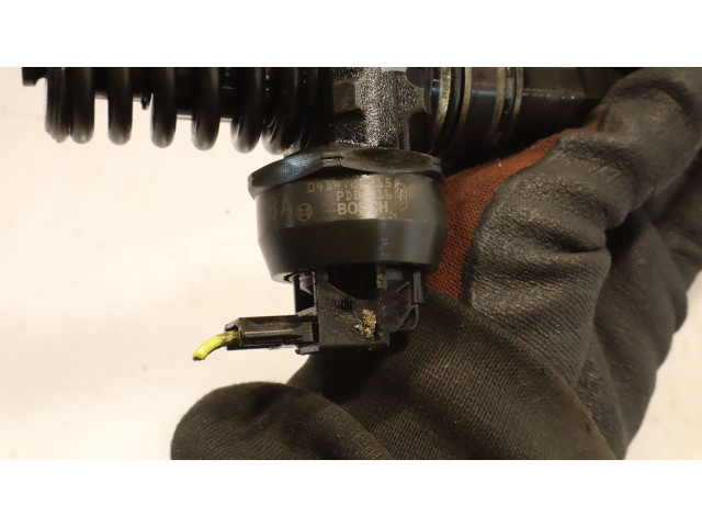 Форсунка 0414720215 Audi A3 S3 8P BKC