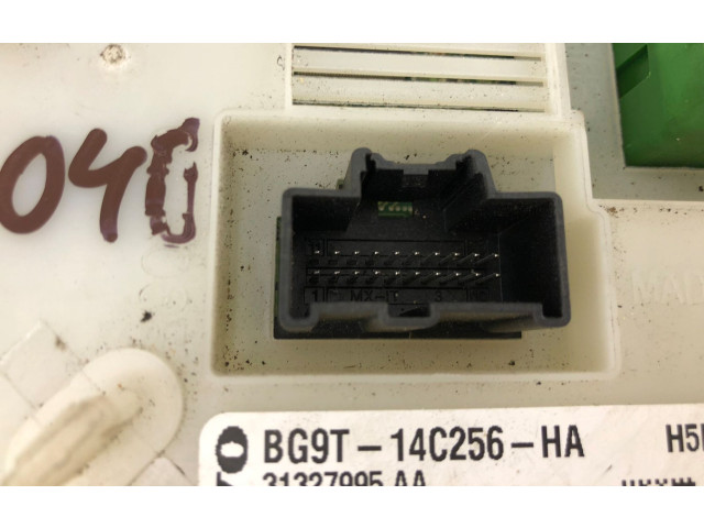 Pojistková skříňka 31327995AA, BG9T14C256HA Volvo XC60 2010