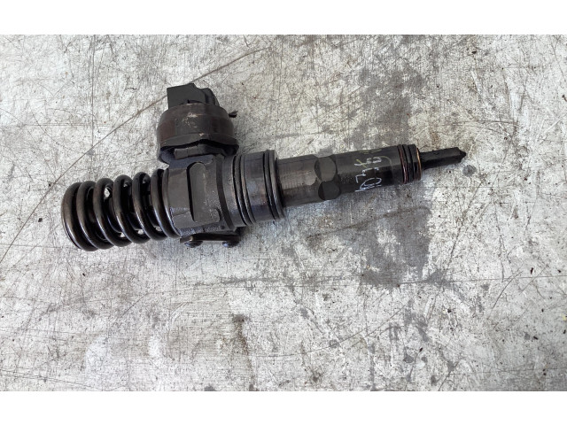 Форсунка Skoda Superb B5 (3U)