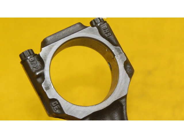 Поршень с шатуном Skoda Fabia Mk1 (6Y)