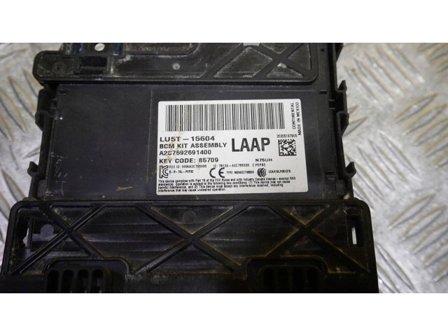 Блок предохранителей  LU5T-15604, A2C7692691400   Lincoln Aviator II    