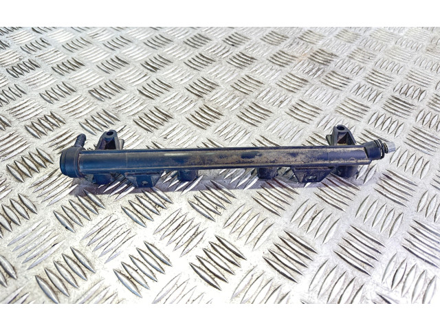 Топливная рампа 036133320   Volkswagen Golf Plus  