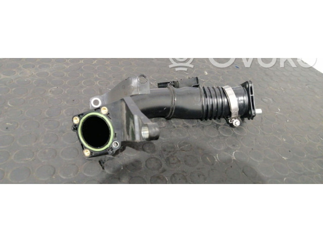 Интеркулер     Mazda 3 II 