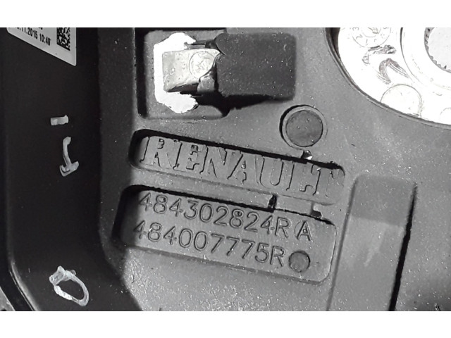 Руль Dacia Duster   484302824R      