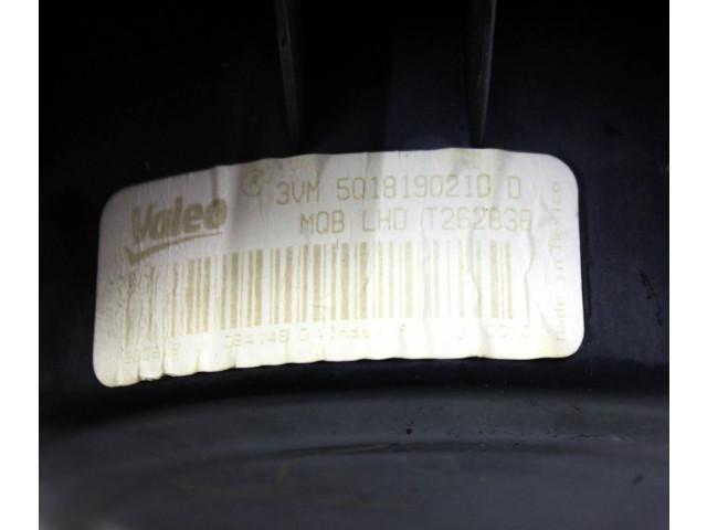 Вентилятор печки 5Q1819021D Volkswagen Golf VII