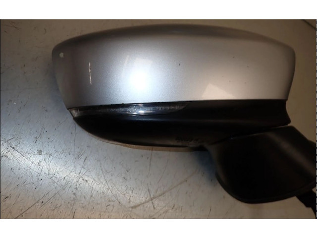Зеркало электрическое Mazda 3 III 2014 - 2018 года