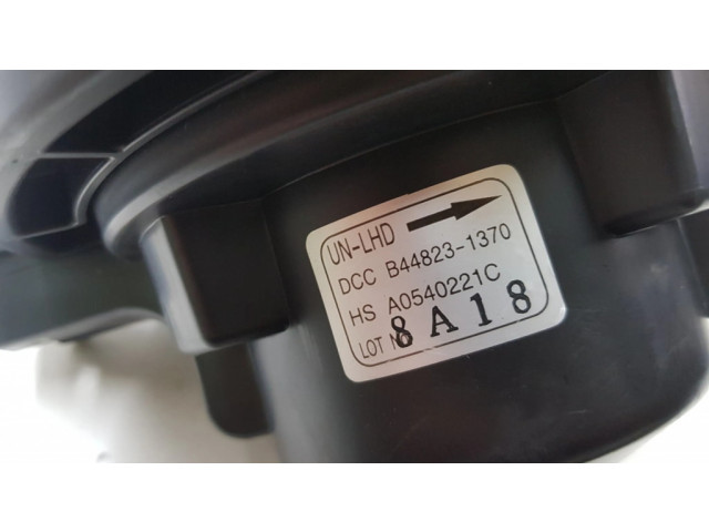 Вентилятор печки