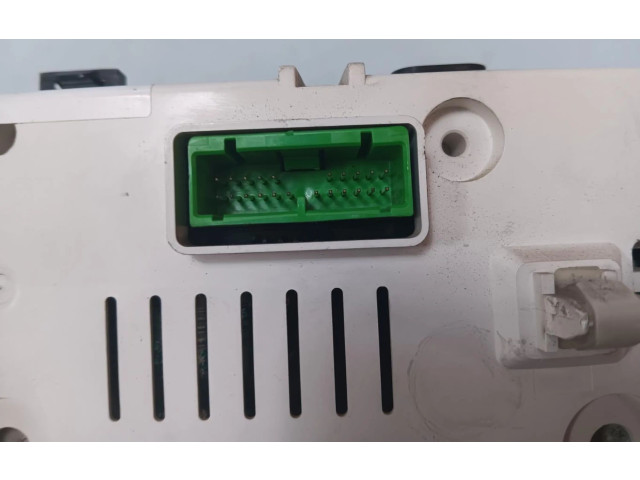 Přístrojová deska  Suzuki Grand Vitara I 2008 3411067JE0  