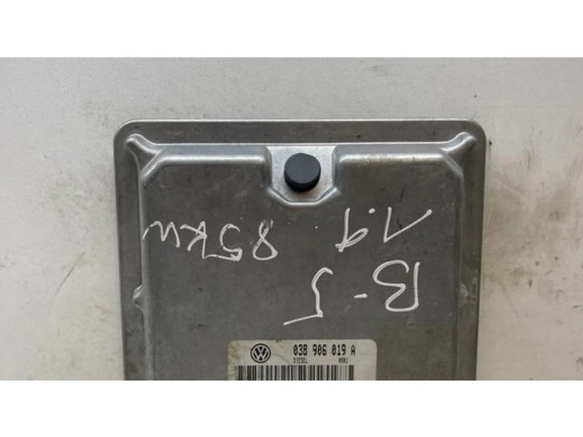 Řídící jednotka 038906019A Audi A4 S4 B5 8D 1999