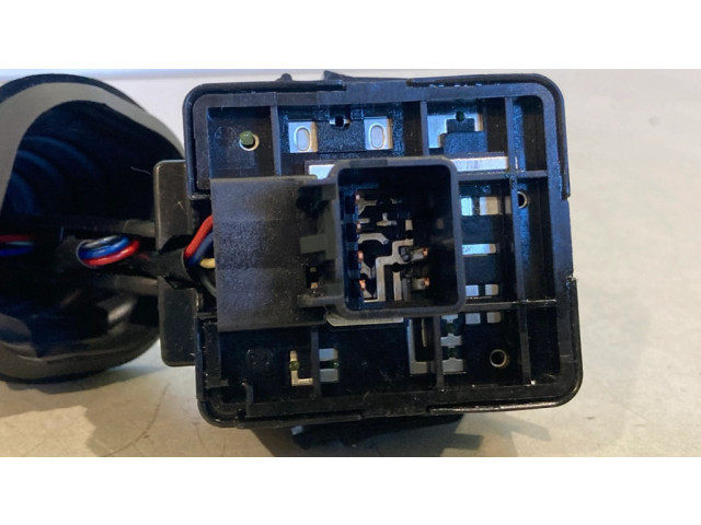 Ручка стеклоочистителей 202005410   Chevrolet Captiva