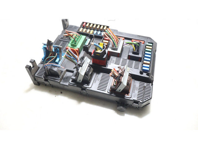   Pojistková skříňka    Peugeot 301 2018