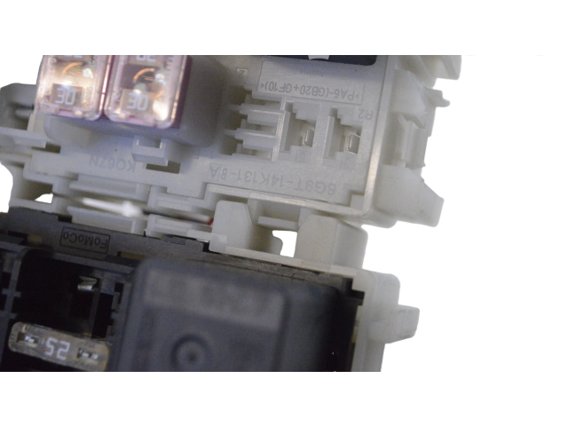 Ящик предохранителей (комплект) 6G9T14K131BA   Volvo S80      