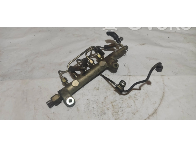 Vstřikovací lišta Nissan Almera Tino