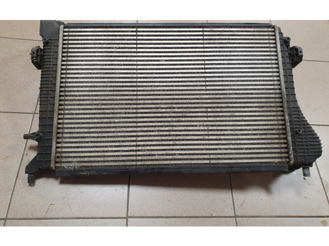 Интеркулер 1K0145803H Volkswagen Caddy