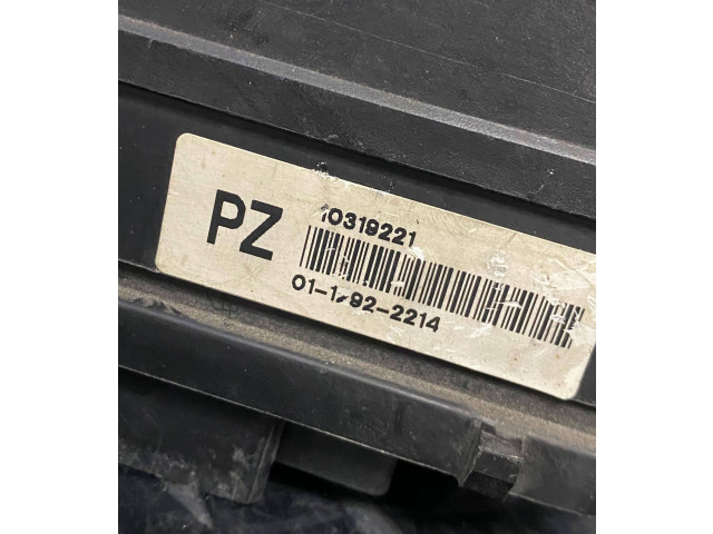 Pojistková skříňka 01-1792-2214 Pontiac Grand Prix 2003