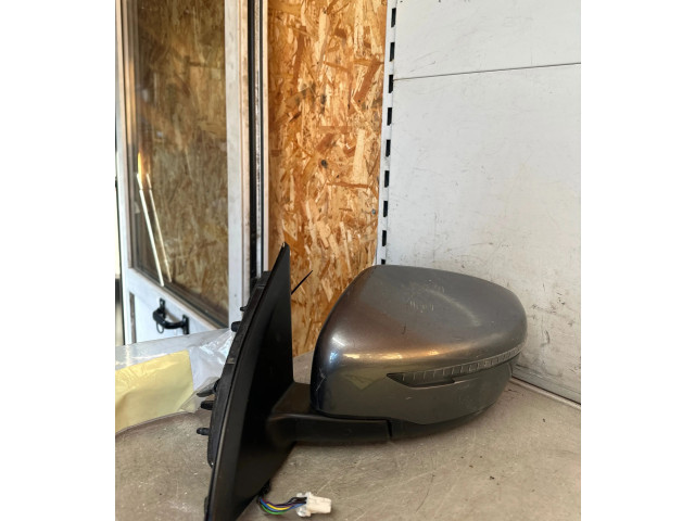 Zpětné zrcátko Nissan Qashqai 2016 E11038139