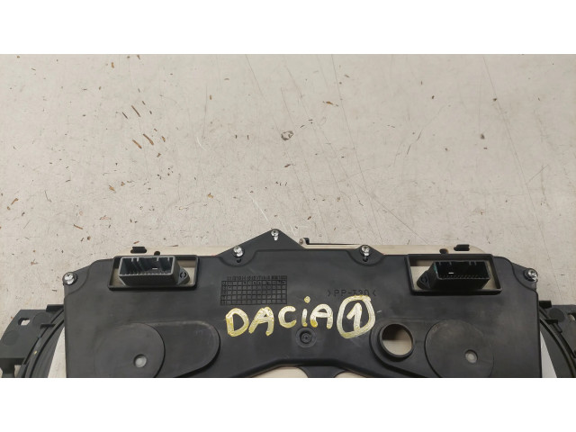 Панель приборов 8200377202, TE0022095Z   Dacia Logan I       