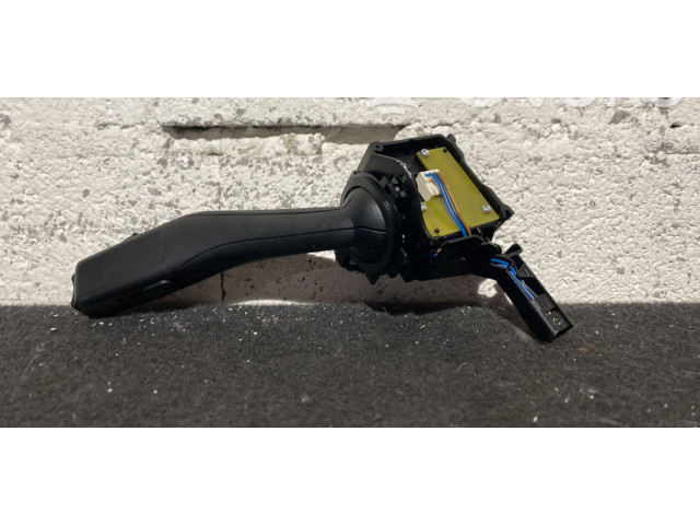 Ручка стеклоочистителей 1K0953519J9B9   Volkswagen Golf Plus