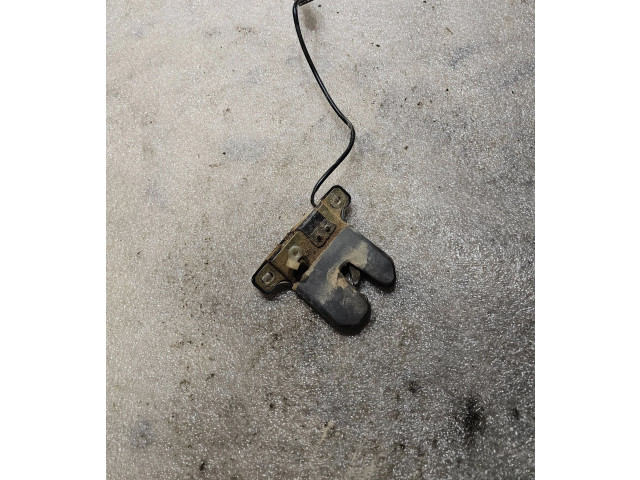 Zámek zadních dveří Audi A8 S8 D2 4D 1998