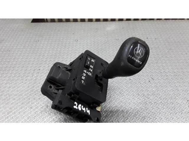 Механизм переключения передач (кулиса) (в салоне)