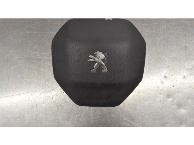 Подушка безопасности водителя    Peugeot Partner III