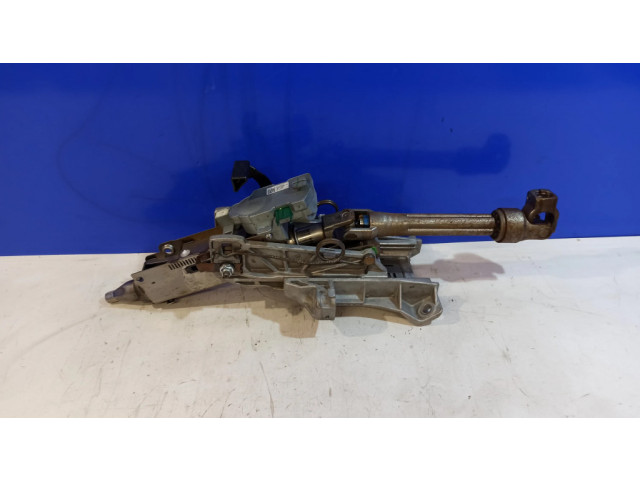 Крестовидная связь оси рулевого колеса