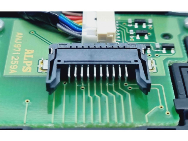 Включатель стеклоочистителей       Volvo V60  2013 - 2018 года   