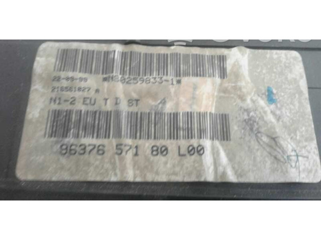 Панель приборов Citroen Xantia