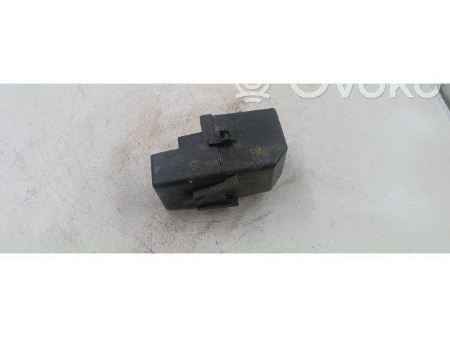 Блок предохранителей 1J0941389b Volkswagen Golf IV