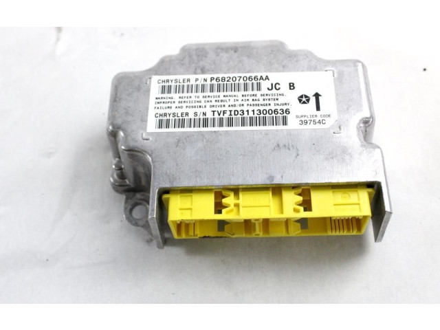 Блок подушек безопасности 68207066AA Fiat Freemont