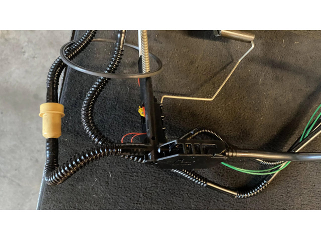 Насос топлива (в топливном баке)