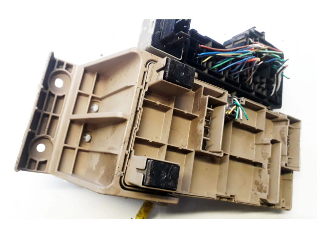 Блок предохранителей  JB200500N, 82201FG000   Subaru Forester SH    