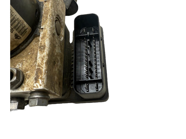 Блок АБС 1K0907379AF, 10097003213 Volkswagen Caddy 2004 - 2010 года