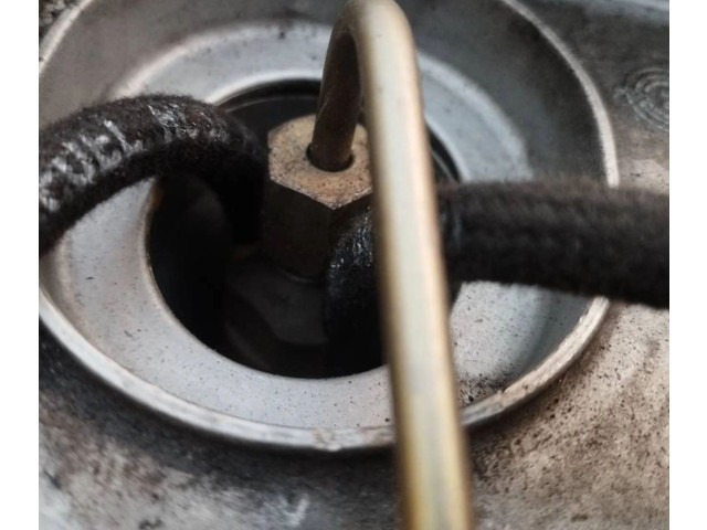 Vstřikovač Mercedes-Benz E W210