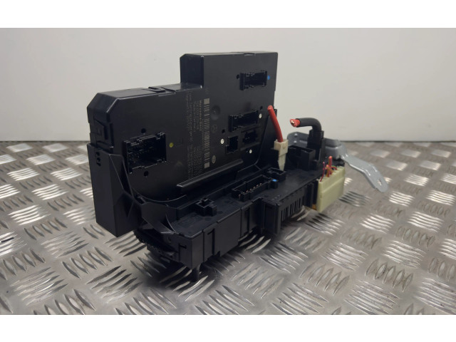 Pojistková skříňka 2049001202, 2045459032 Mercedes-Benz C W204 2009