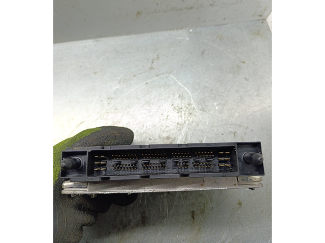 Блок управления двигателя 30646978A   Volvo V70