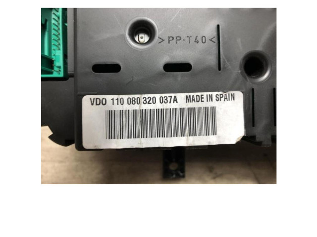 Панель приборов    Volkswagen Polo       