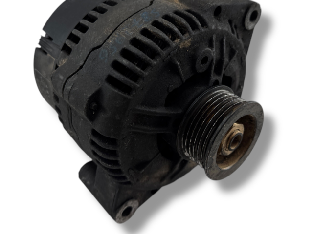 Генератор 9162683   Volvo S70  V70  V70 XC      