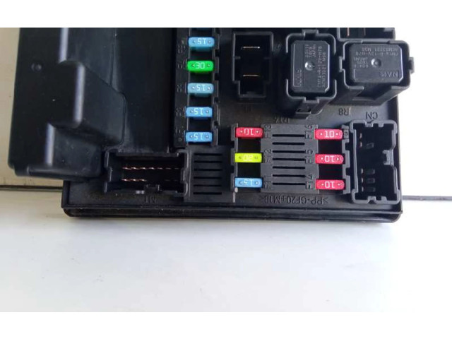 Pojistková skříňka Řídící jednotka BSM 284B7JD00B Nissan Qashqai 2010