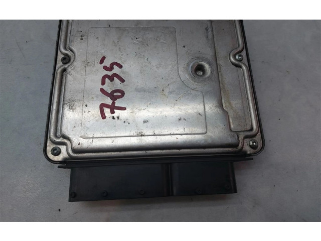 Блок управления двигателя 55195464   Alfa Romeo GT