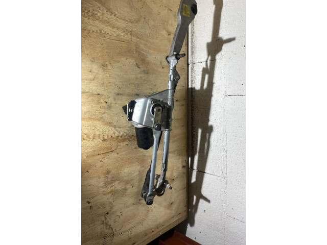 Моторчик дворников 2518202542 Mercedes-Benz R W251