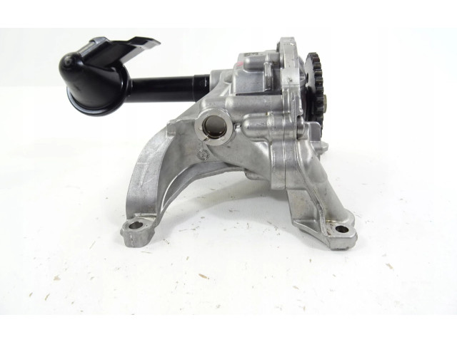 Масляный насос   05C115103A  Volkswagen Golf VIII 