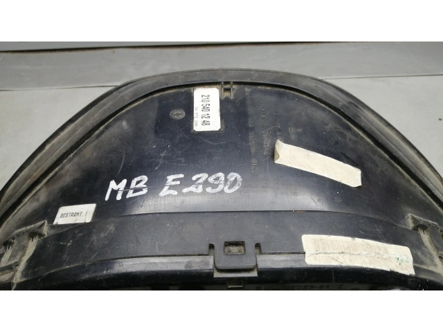 Přístrojová deska Mercedes-Benz E W210 1999 2105401248