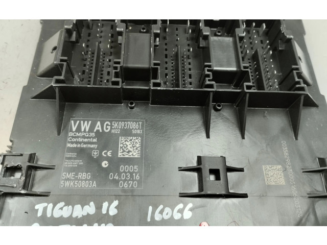 Pojistková skříňka Řídící jednotka BSM 5K0937086T Volkswagen Tiguan 2016