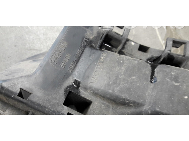 Блок предохранителей  9494210   Volvo XC90    