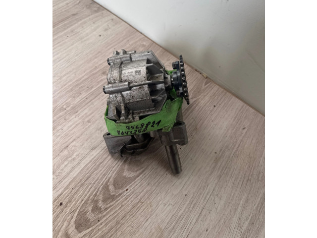 Čerpadlo oleje 7568821 BMW 7 F01 F02 F03 F04