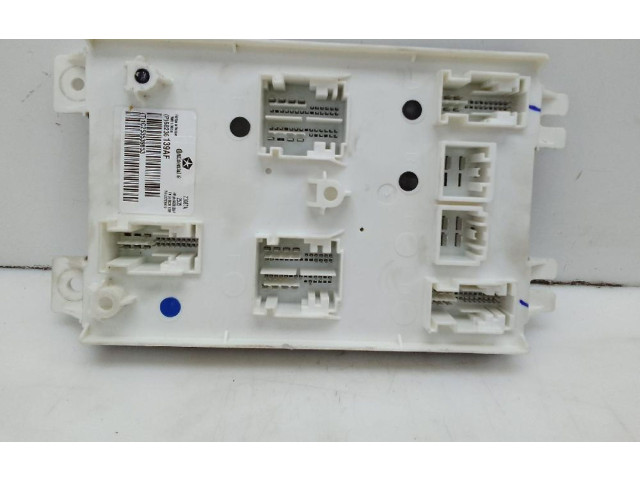 Блок предохранителей 68236139af   Jeep Grand Cherokee (WK)    