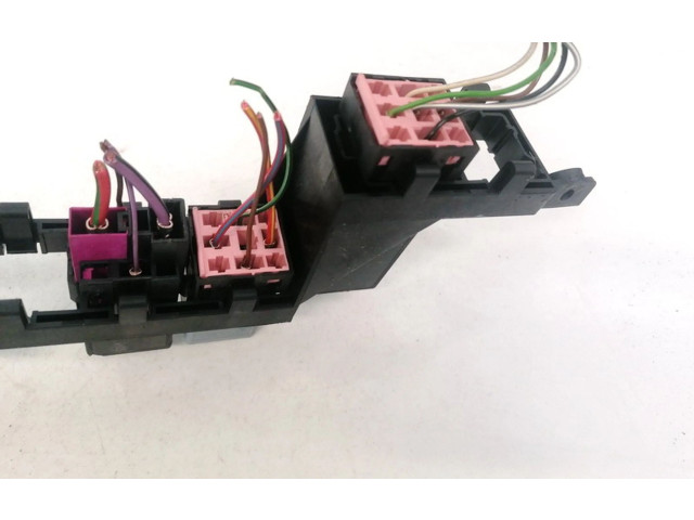 Блок предохранителей 3D1937499E Volkswagen Phaeton