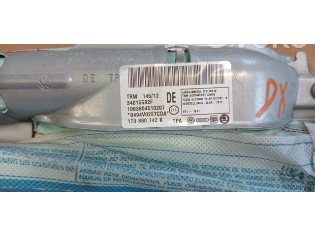Боковая подушка безопасности 1T0880742K, 1T0880742K Volkswagen Touran II